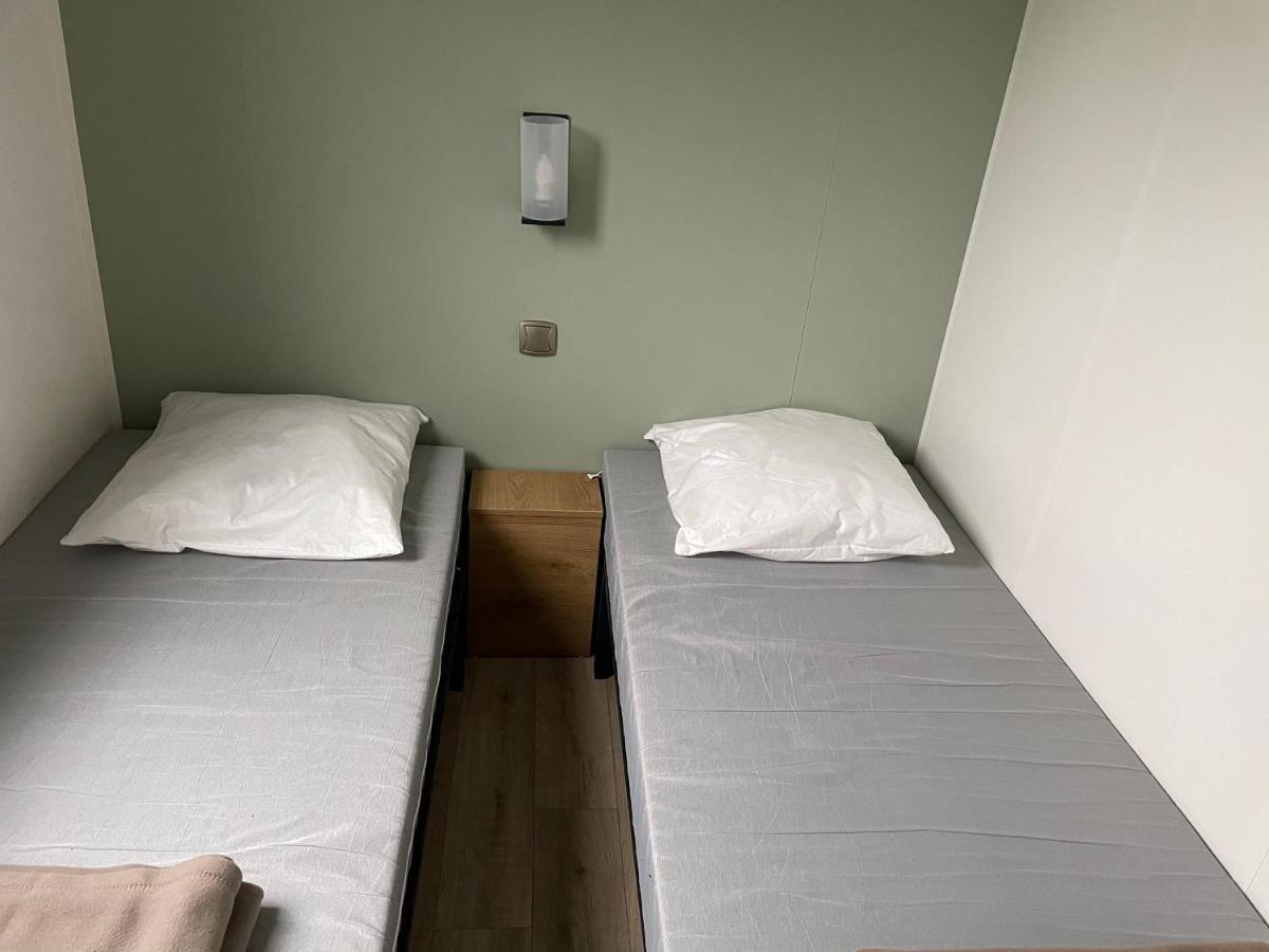 Mobilhome Tout Confort R10 Domaine De Lanniron Quimper Esterno foto